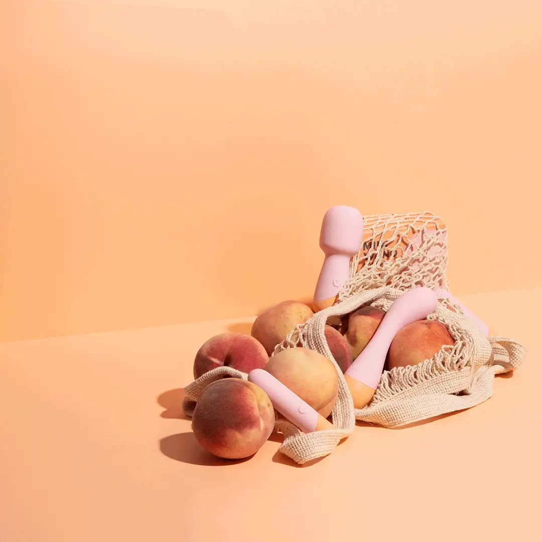 Peachy Mini Wand Vibrator - Image 4